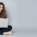 woman laptop blogging business 3190829